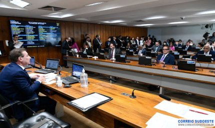 Aprovado piso salarial de R$ 4,8 mil para fisioterapeutas