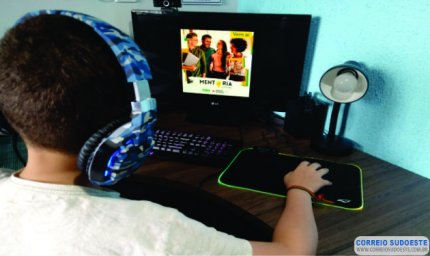 “ENERGIA JOVEM” ORIENTA ALUNOS DO ENSINO MÉDIO AO MERCADO DE TRABALHO