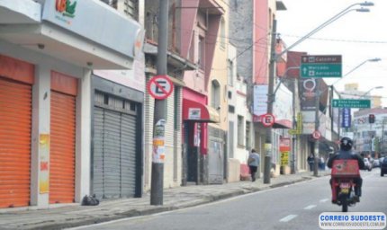 EM TEMPOS DE CORONAVÍRUS/COVID-19