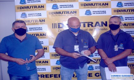 TRANSPORTE POR APLICATIVO, MUDANÇA DE TRÂNSITO E ANIMAIS SOLTOS FORAM TEMAS DE ENTREVISTA COM SECRETARIA DE SEGURANÇA