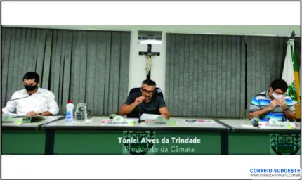 JURUAIA: VEREADORES APROVAM CRÉDITO E FAZEM OUTRAS INDICAÇÕES PARA A PREFEITURA