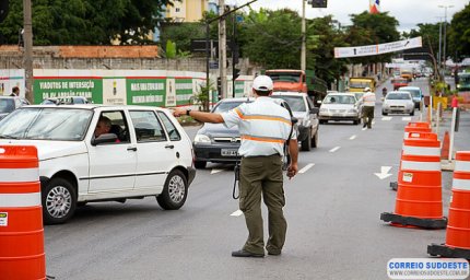 Aprovada proposta que prevê o parcelamento de multas de trânsito