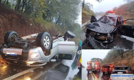 Chuva de sábado causou colisão de veículos entre Guaxupé e Muzambinho