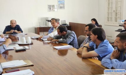 Copasa tem 20 dias para apresentar redução na tarifa em Guaxupé