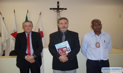 Comissários da infância de Guaxupé são homenageados
