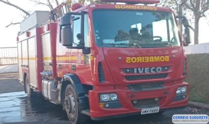 Secador de café provoca incêndio em telhado