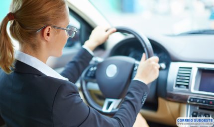 Aulas de direção podem deixar de ser etapa obrigatória para tirar carteira de motorista