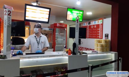 CINEMA LANÇA CAMPANHA PARA EVITAR FECHAMENTO