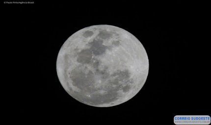 Maior superlua do ano pode ser vista nesta quinta-feira