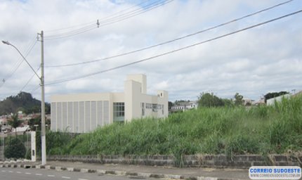Prefeitura doa terreno próximo ao Fórum para construção da sede da OAB