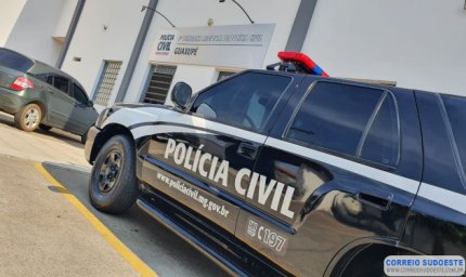 Polícia Civil prende mulher suspeita de aplicar diversos golpes com falsas cartas de crédito em Guaxupé