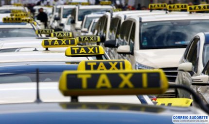 TCU determina revisão de auxílios pagos a taxistas e caminhoneiros