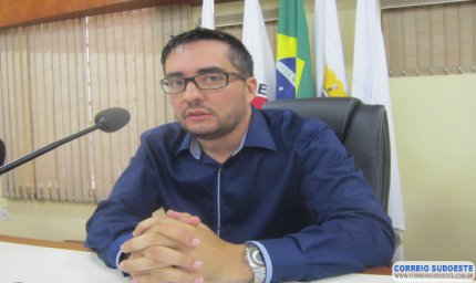 Comissões internas da Câmara Municipal divergem a respeito da constitucionalidade de projetos de lei
