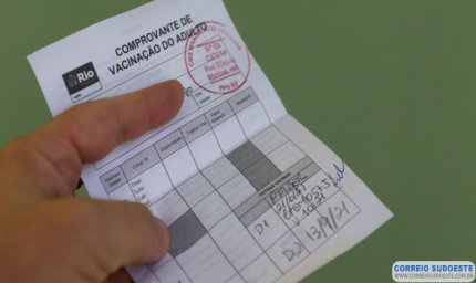 CABO VERDE DECRETA OBRIGATORIEDADE DO ‘PASSAPORTE DA VACINA’ DEPOIS DE REGISTRAR ÓBITOS DE NÃO-VACINADOS