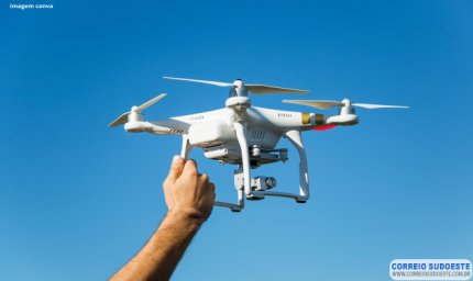 Piloto de drone é autuado em Paraíso