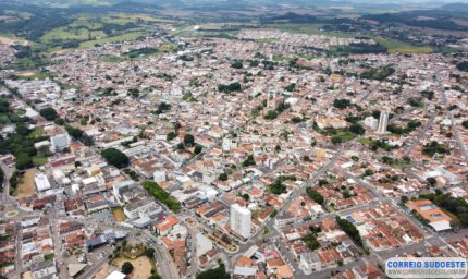 Dimutran divulga placas de veículos autuados no trânsito de Guaxupé