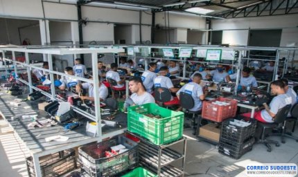 Sistema prisional celebra parceria com 543 empresas e 15 mil custodiados trabalhando