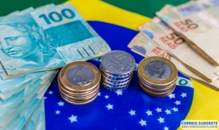 800 AGÊNCIAS DA CAIXA IRÃO FUNCIONAR NO FERIADO