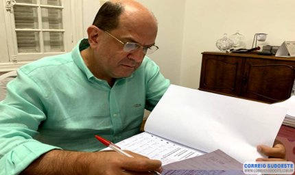 APÓS ANÚNCIO DA REVOGAÇÃO DA FLEXIBILIZAÇÃO DO COMÉRCIO, PREFEITO AFIRMA QUE VAI MANTER DECRETO EM FAVOR DOS COMERCIANTES