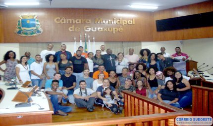 No Dia da Consciência Negra, encontro discutiu preconceito e discriminação racial