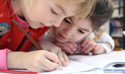 Crianças superdotadas: especialista explica desafio das escolas