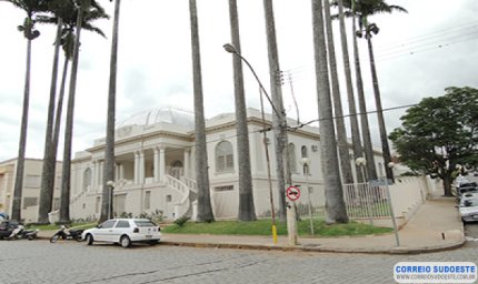 CÂMARA APROVA COM POUCAS ALTERAÇÕES O ORÇAMENTO MUNICIPAL DE 2021