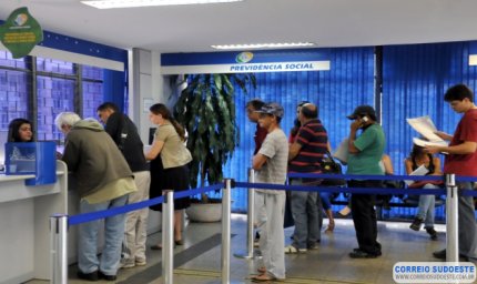 SUSPENSÃO DA OBRIGATORIEDADE DA PROVA DE VIDA VAI ATÉ FIM DE ABRIL, DIZ PRESIDENTE DO INSS