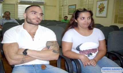 Câmara Municipal rejeita projeto de lei sobre tráfego de carrocinhas em Guaxupé