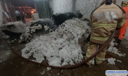 Princípio de incêndio em indústria têxtil de Guaranésia