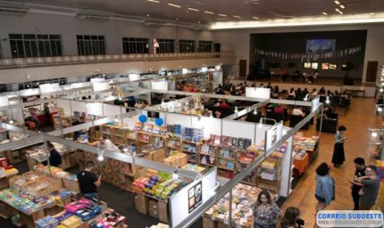 Abertura da FLIG é hoje e programação vai até na próxima semana com muitas atrações