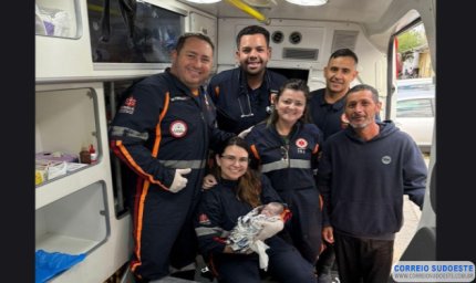 Bebê nasce em base do SAMU após parto de emergência em Itajubá