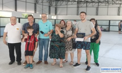 Country Club homenageia saudoso Nabih Zaiat, com nome em complexo esportivo