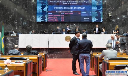 Aprovado acompanhamento psicológico em escolas estaduais