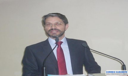 OAB PROMOVE ENCONTRO JURÍDICO E ENTREGA DE CARTEIRAS FUNCIONAIS
