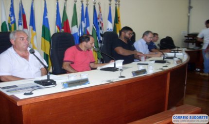 Leis aprovadas pela Câmara Municipal poderão ser anuladas e alvo de investigação do MP