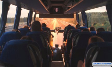 COMISSÃO APROVA PROJETO QUE PREVÊ O DESEMBARQUE FORA DO PONTO DE ÔNIBUS À NOITE E DE MADRUGADA