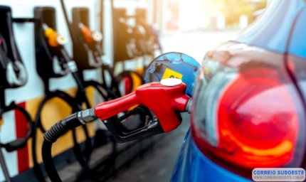 Governadores aprovaram e preços da gasolina e diesel aumentarão neste sábado