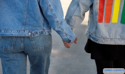 Mulheres trans também têm próstata: médico reforça cuidados e prevenção durante o Novembro Azul