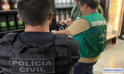 Fiscalização em comércios de bebidas de Alfenas