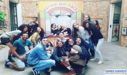 Grupo Paralelo de Teatro se apresenta nesse final de semana em Guaxupé