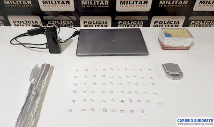 PM prende supostos traficante e receptador de objetos furtados