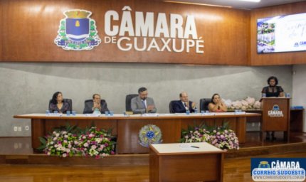 Vereadores, Prefeito e Vice-Prefeita são empossados na Câmara de Guaxupé