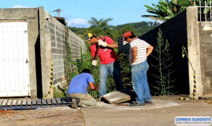 PREFEITURA INICIA OBRAS NA PREVENÇÃO DE ALAGAMENTOS NA RUA BÁRBARA HELIODORA
