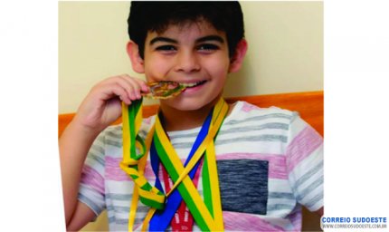 Mais novo aprovado em vestibular de medicina no país tem 13 anos