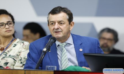 Deputado Antonio Carlos Arantes defende uso de drones no campo durante reunião da ALMG