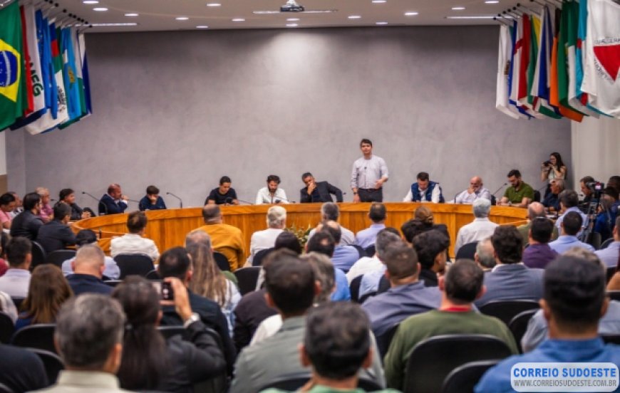 Cassio Soares articula reunião na AMEG com Governo de Minas para tratar de estradas do Sul e Sudoeste