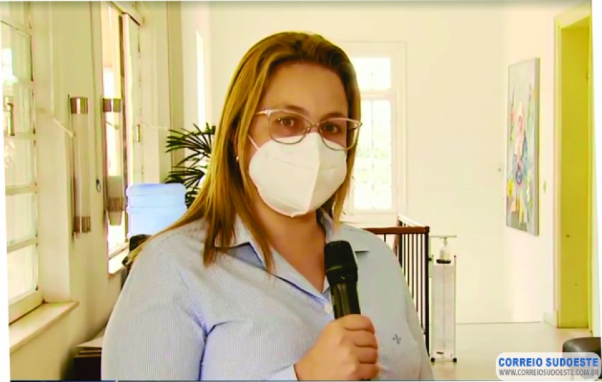“Não quero me arrepender de nenhum dos meus passos”, diz secretária de Saúde em carta de exoneração