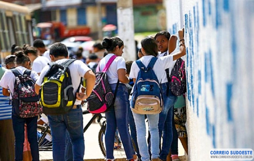 Câmara dos Deputados premiará prefeitos que se destacarem no combate ao analfabetismo