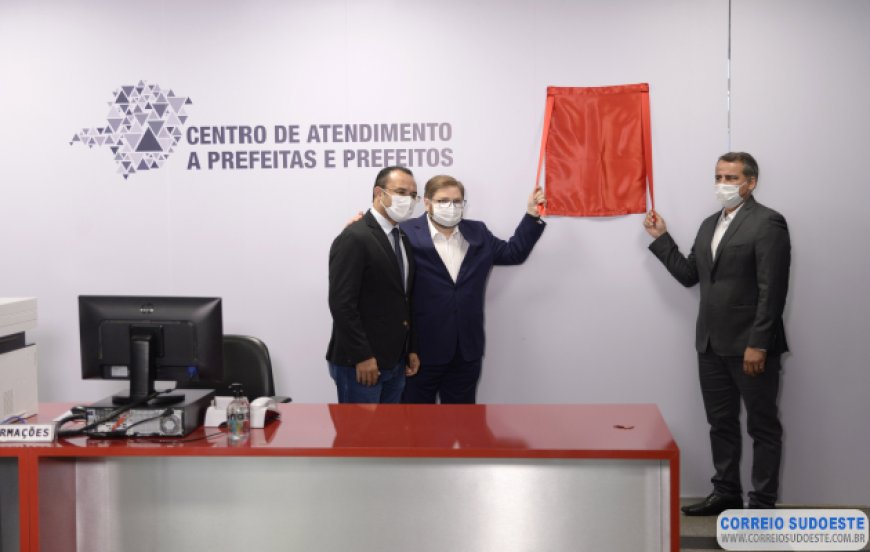 ALMG inaugura Centro de Atendimento a Prefeitas e Prefeitos