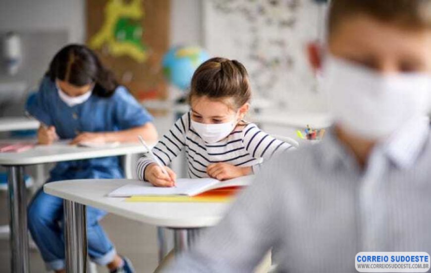 CÂMARA APROVA PROJETO QUE PRORROGA MUDANÇAS NO CALENDÁRIO ESCOLAR ATÉ O FIM DO ANO